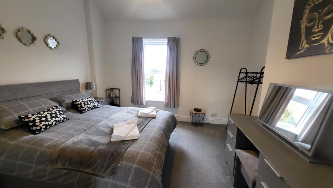 Stay - At Southport Holiday Home - Sleeps 6 Экстерьер фото